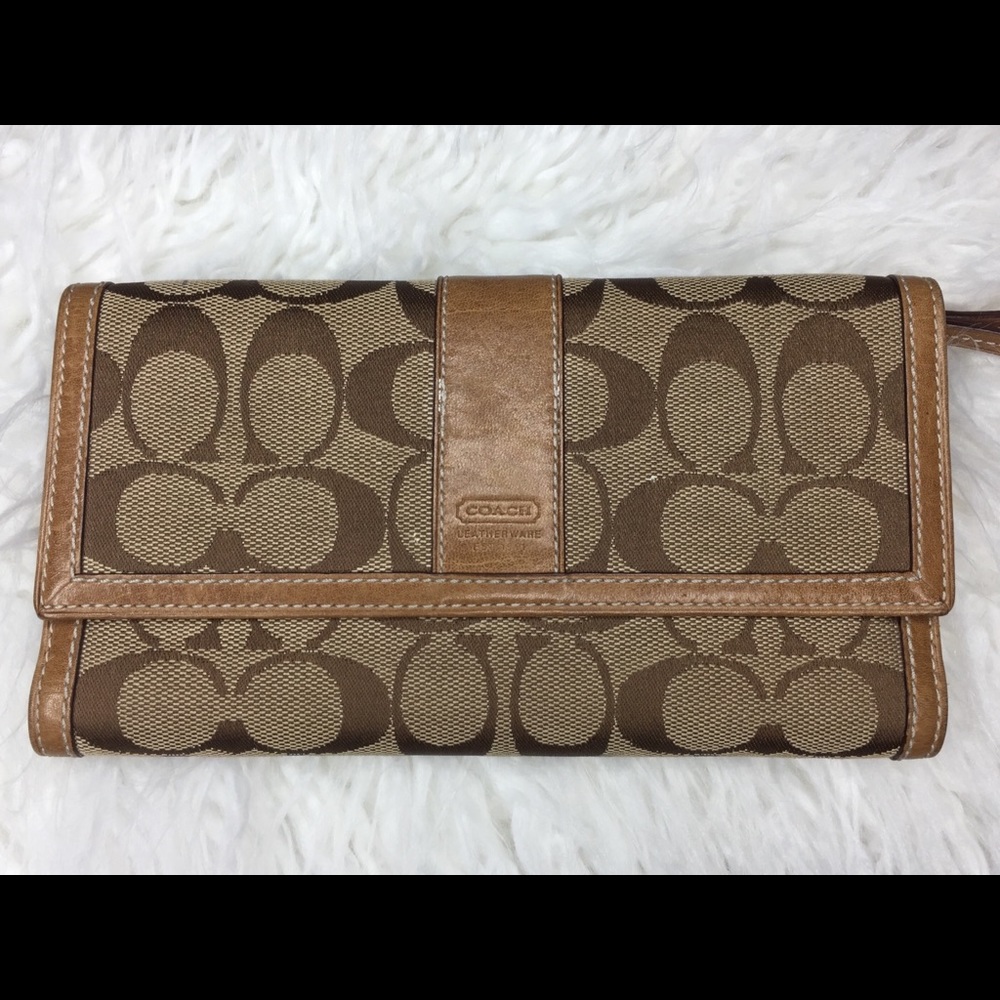 Coach wallet